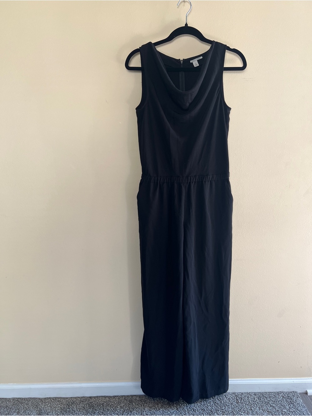 Sleeveless Black Maxi Jumper with Cowl Neck